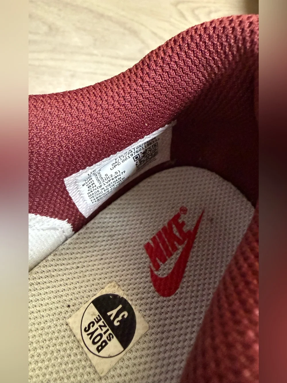 Nike Kids Maroon & White Low-Top Sneakers